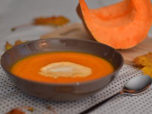 Velouté potiron et carottes au curry
